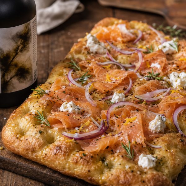 recette-de-focaccia-truite-Préparation-à-base-d'huile-d'olive-fumée
